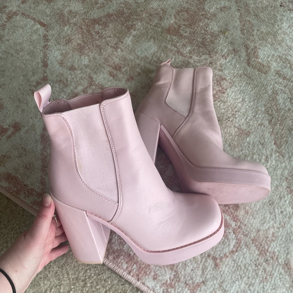 Steve Madden Platform Booties